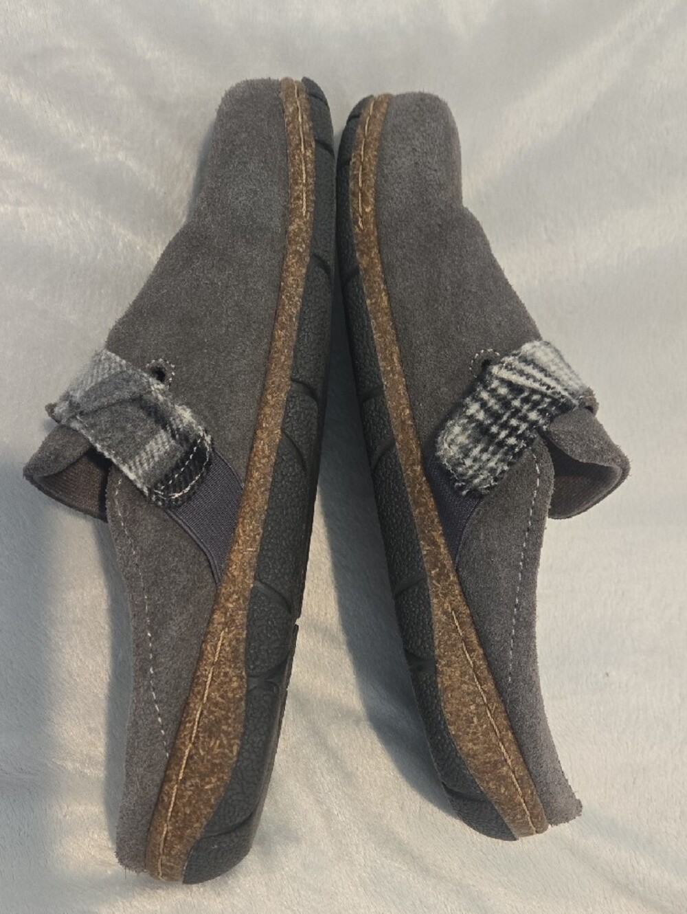 Earth Origins Lined Suede Slip-On Clogs with Patterned Strap - Picture 11 of 11